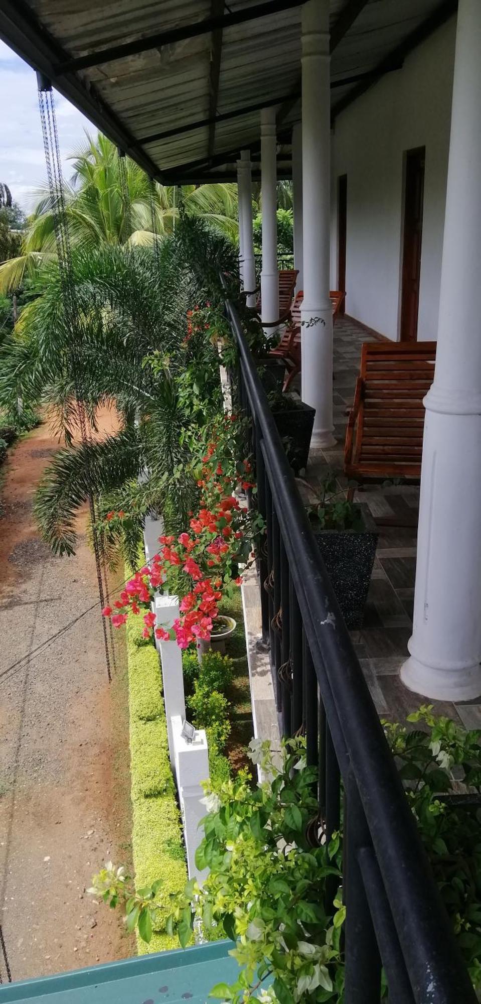Rajarata Family Resort Anuradhapura Exterior photo