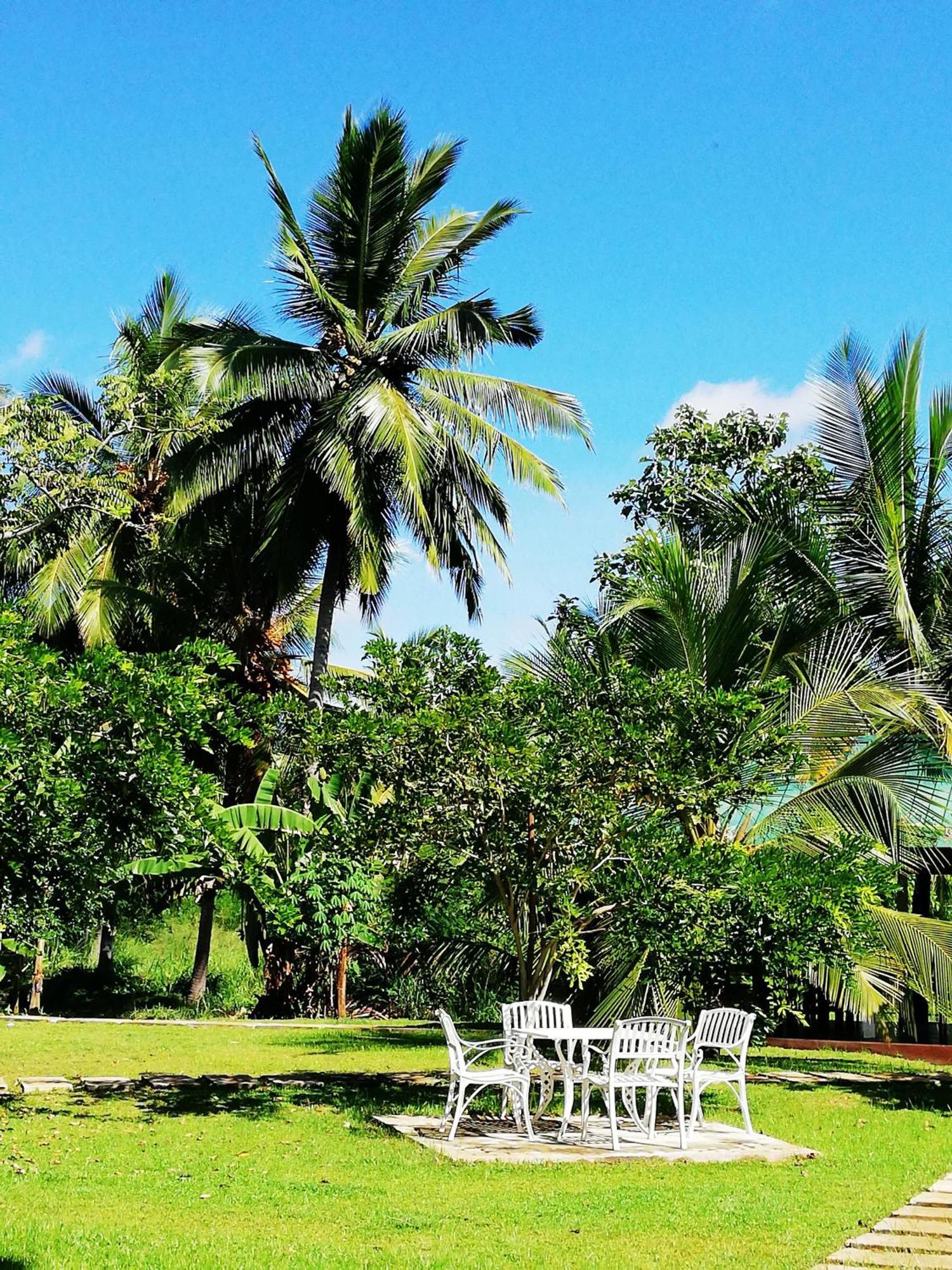 Rajarata Family Resort Anuradhapura Exterior photo