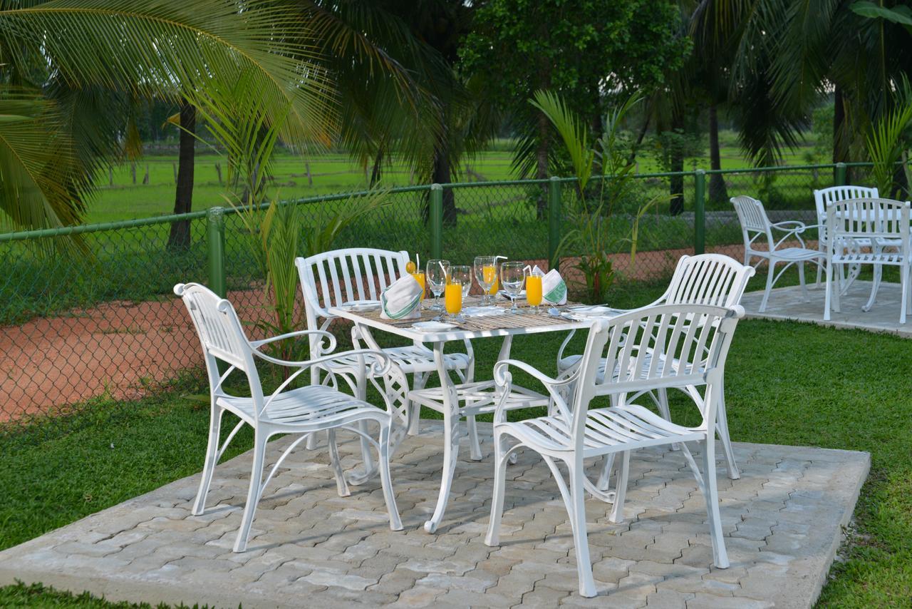 Rajarata Family Resort Anuradhapura Exterior photo
