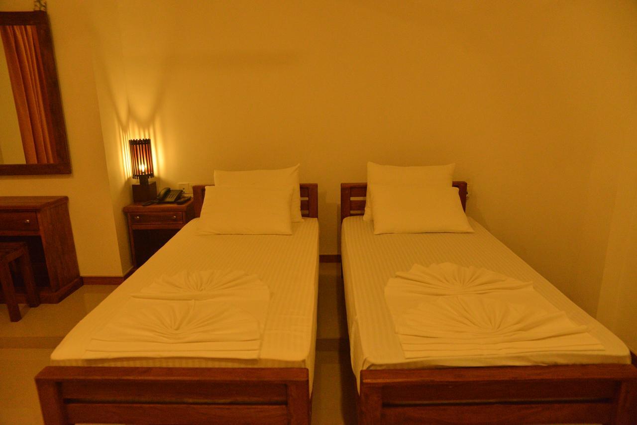 Rajarata Family Resort Anuradhapura Exterior photo