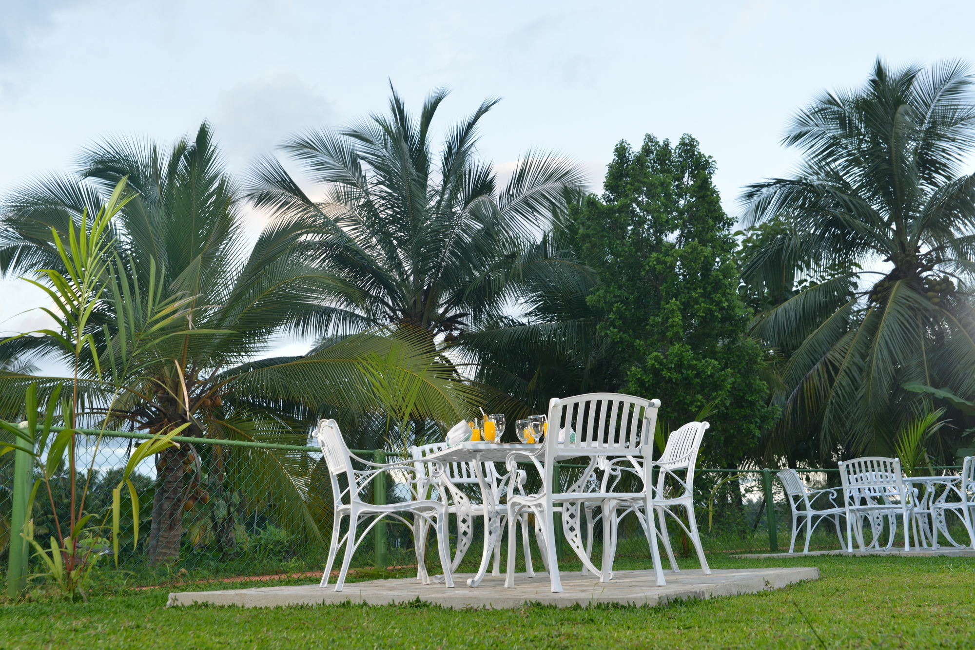 Rajarata Family Resort Anuradhapura Exterior photo