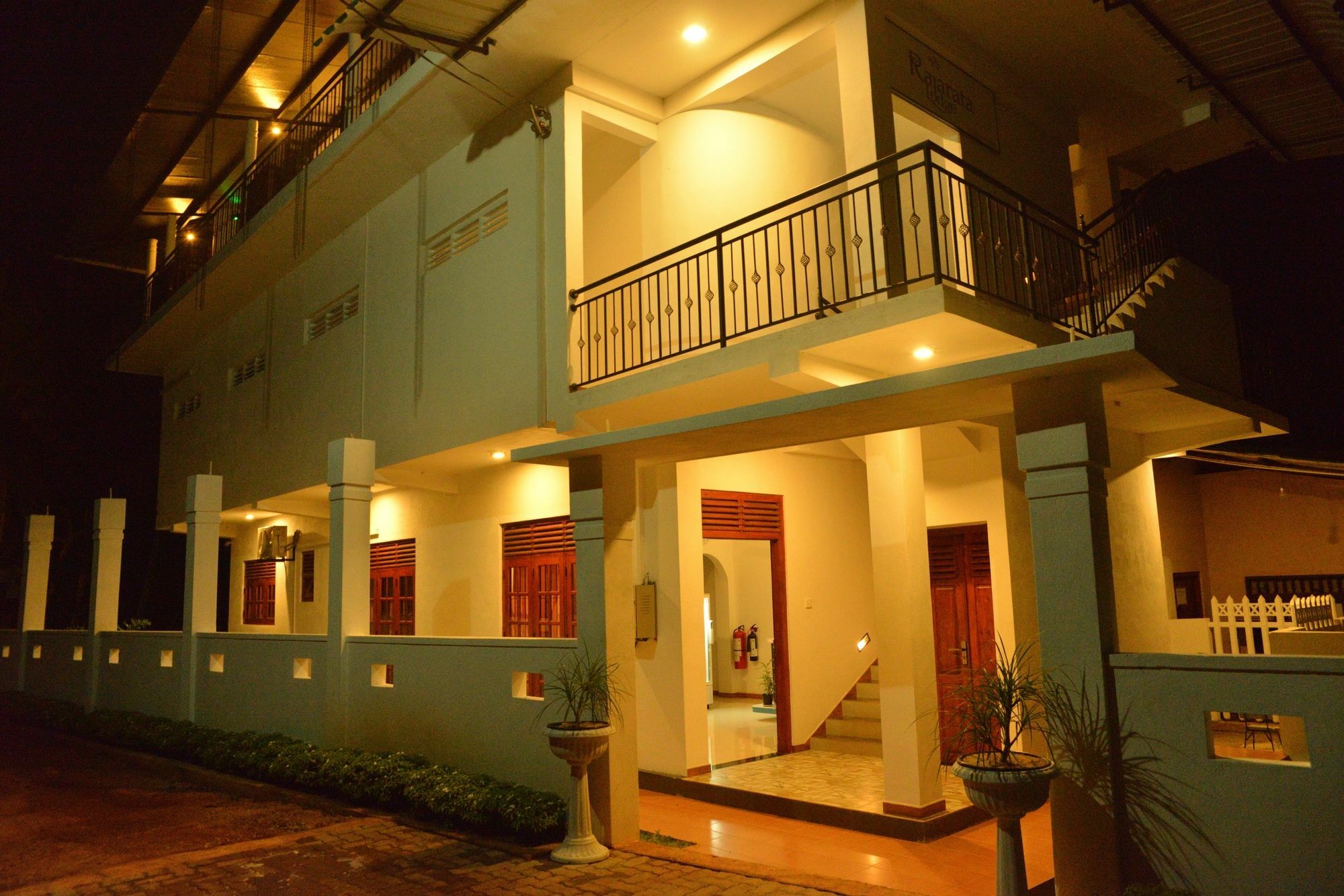 Rajarata Family Resort Anuradhapura Exterior photo