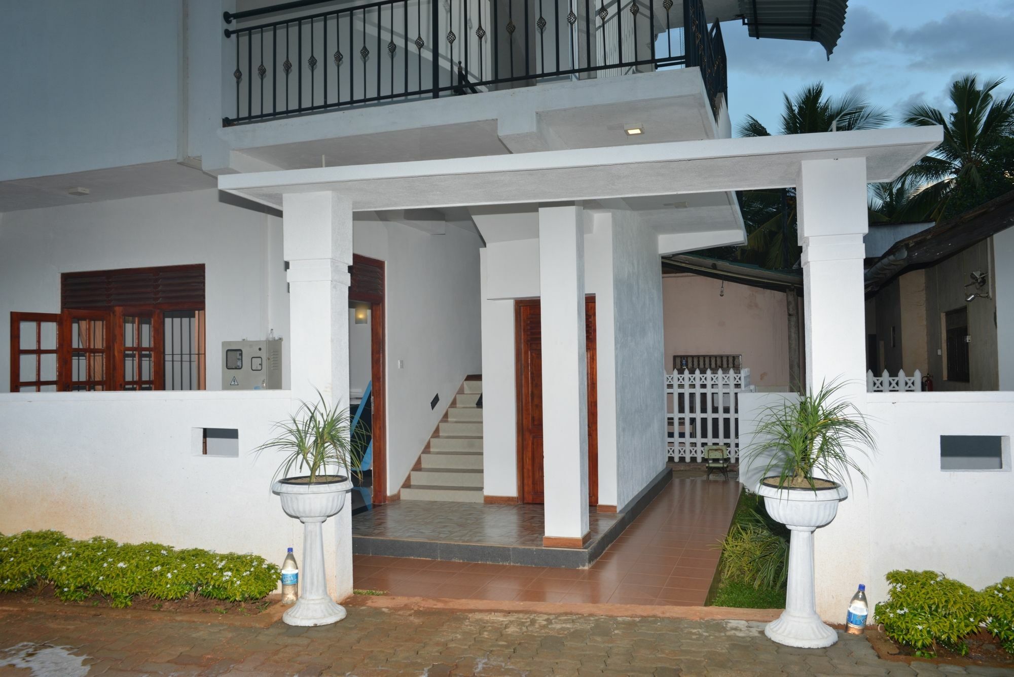 Rajarata Family Resort Anuradhapura Exterior photo