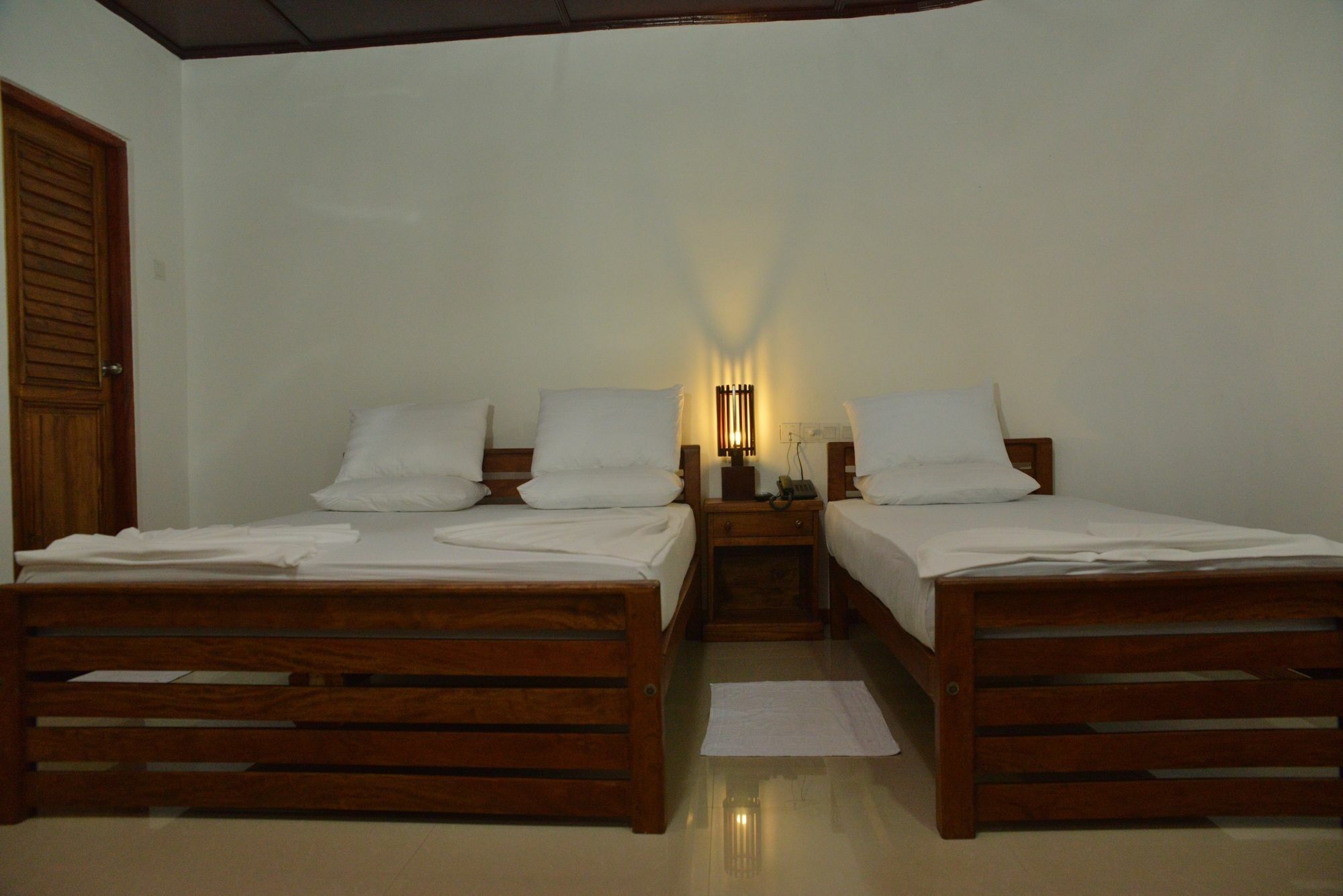 Rajarata Family Resort Anuradhapura Exterior photo